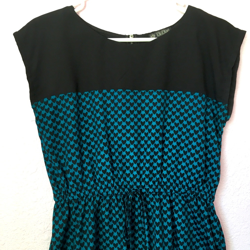 Moving Sale! Bebop Women’s Teal & Black Skater Dress with Hearts - Picture 1 of 2